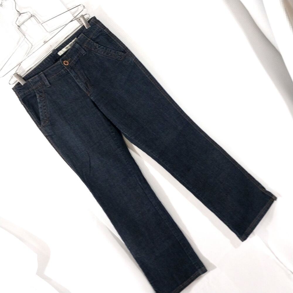 NWOT! DKNY! DEEP BLUE DENIM FLARE LEG, HIGH WAIST DESIGNER STYLE JEANS! SZ 8